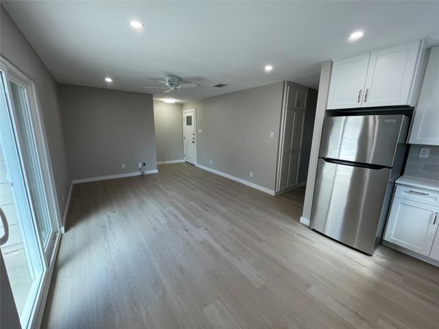 5404 Lishill CV B, Austin, TX 78745