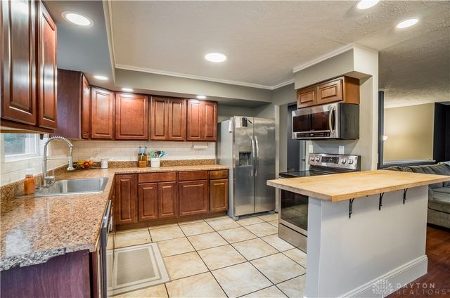 3443 Sunnyside Drive, Beavercreek, OH 45432