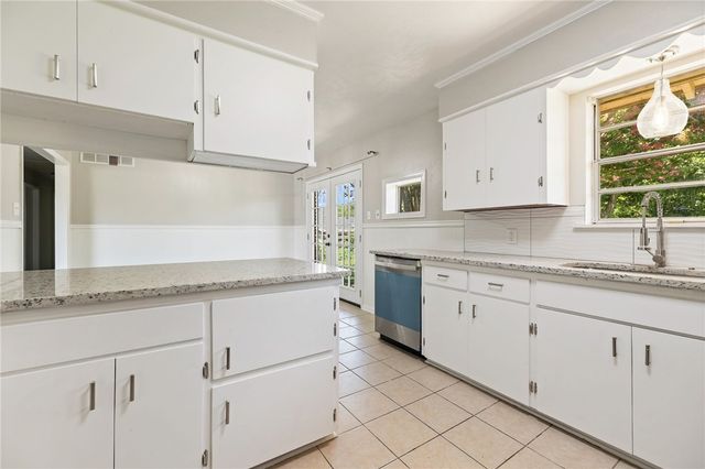 2415 64th Street, Fort Smith, AR 72903