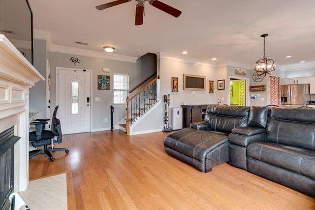 537 Callie Ave, Gallatin, TN 37066