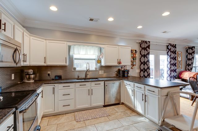 537 Callie Ave, Gallatin, TN 37066