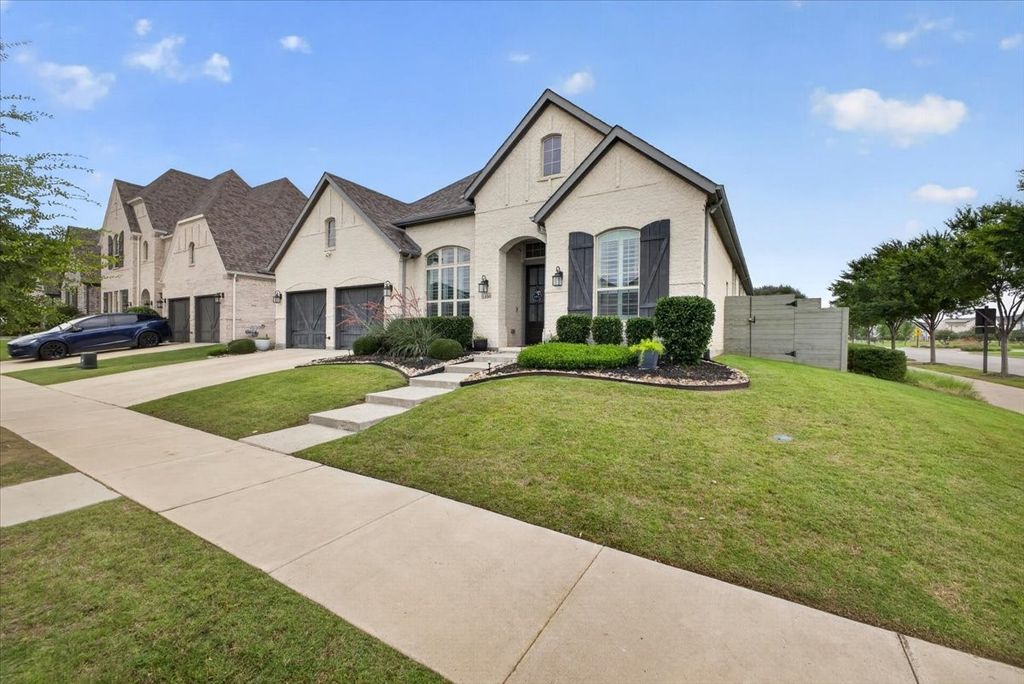 1100 13th Street, Argyle, TX 76226