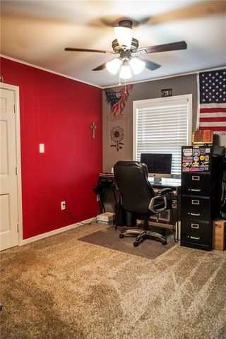 609 Salem Road, Excelsior Springs, MO 64024