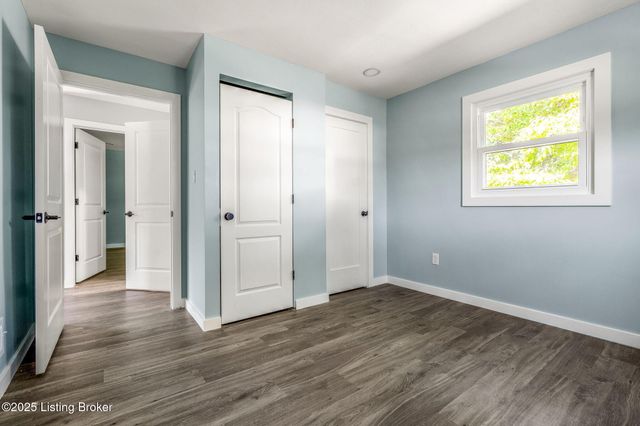 1201 Evelyn Dr, Radcliff, KY 40160