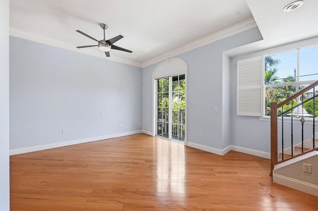 542 NE 7th Avenue Unit 2, Fort Lauderdale, FL 33301