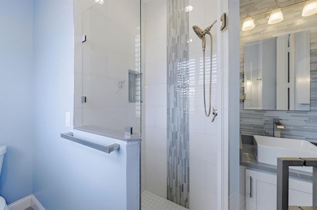 542 NE 7th Avenue Unit 2, Fort Lauderdale, FL 33301