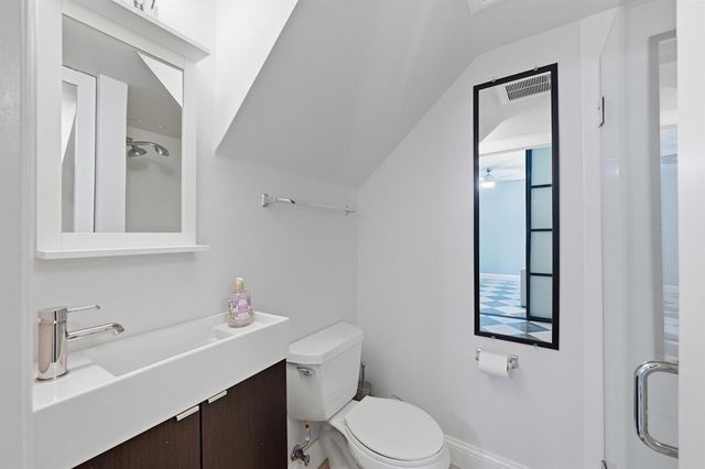542 NE 7th Avenue Unit 2, Fort Lauderdale, FL 33301