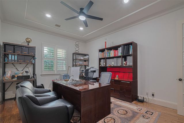 81 Gildwood Place, The Woodlands, TX 77375