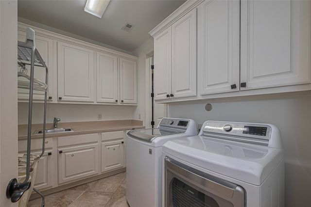 81 Gildwood Place, The Woodlands, TX 77375