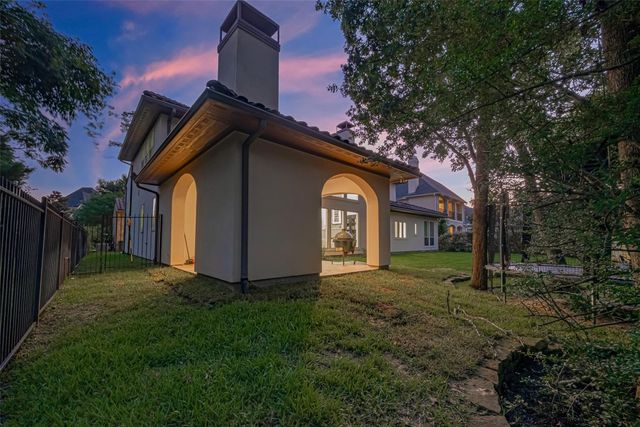 81 Gildwood Place, The Woodlands, TX 77375