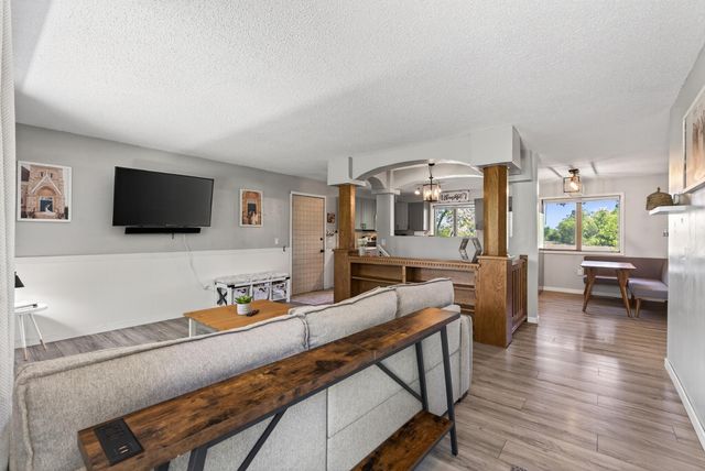 17727 Highway 7, New Germany, MN 55367