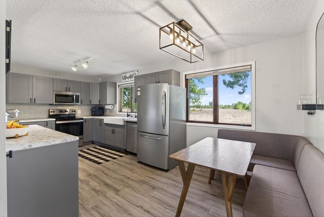 17727 Highway 7, New Germany, MN 55367