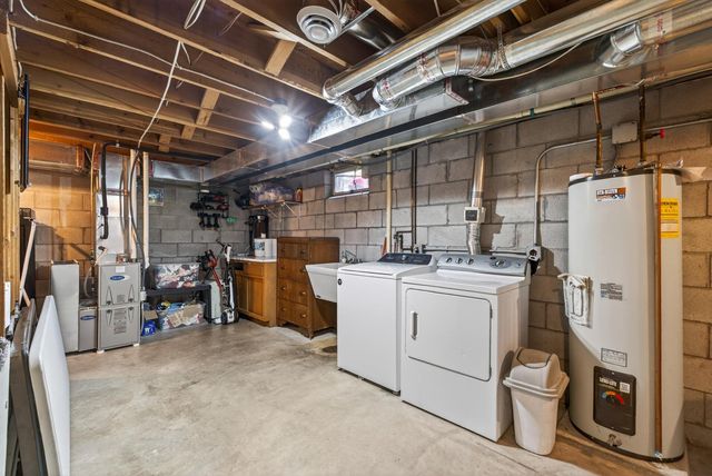 17727 Highway 7, New Germany, MN 55367