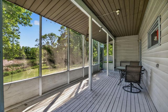 17727 Highway 7, New Germany, MN 55367