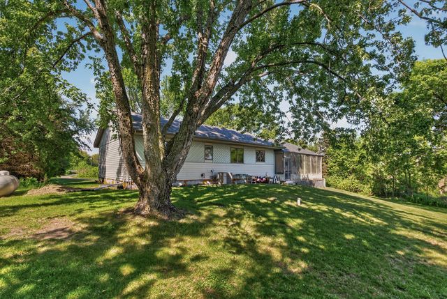 17727 Highway 7, New Germany, MN 55367