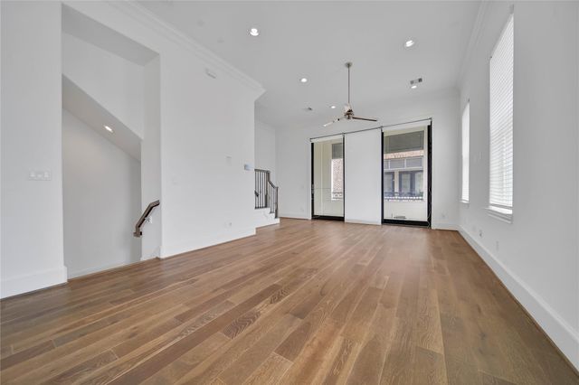 2705 Maxroy Street, Houston, TX 77007
