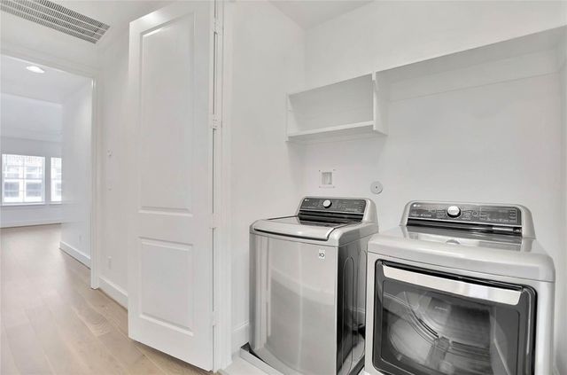 2705 Maxroy Street, Houston, TX 77007