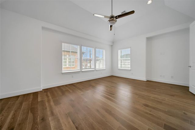 2705 Maxroy Street, Houston, TX 77007