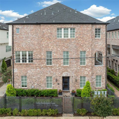 2705 Maxroy Street, Houston, TX 77007