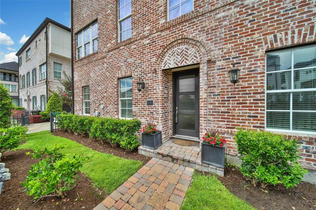 2705 Maxroy Street, Houston, TX 77007
