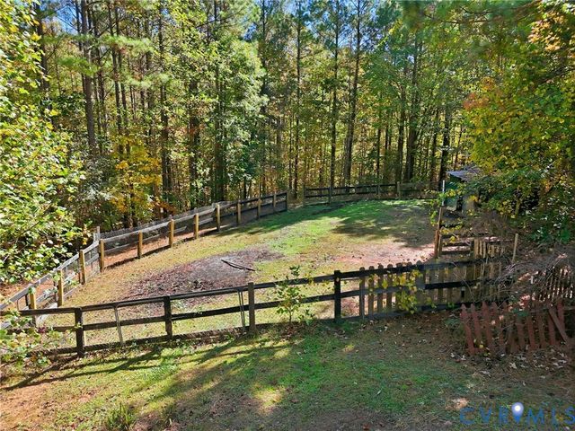 4820 Journeys End Est, Goochland, VA 23063