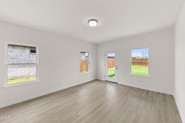 95 Chardonnay Drive, Lillington, NC 27546