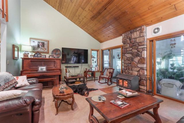 9354 COUNTY ROAD KK, Amherst Jct, WI 54407