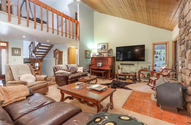 9354 COUNTY ROAD KK, Amherst Jct, WI 54407