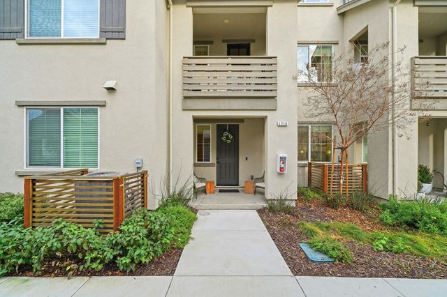 1718 Pedrozzi Cmn, Livermore, CA 94551