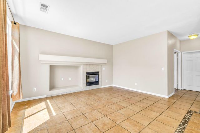 2814 Etcheverry Dr, Stockton, CA 95212