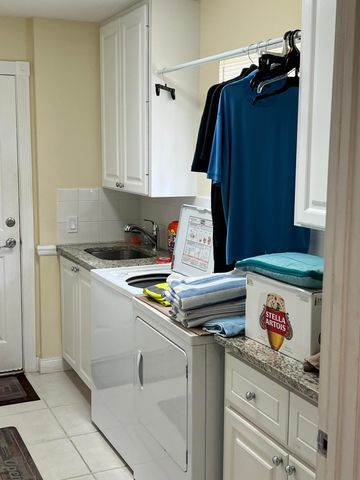 2824 Rio Claro Drive N, Wellington, FL 33414