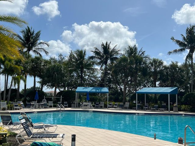 2824 Rio Claro Drive N, Wellington, FL 33414