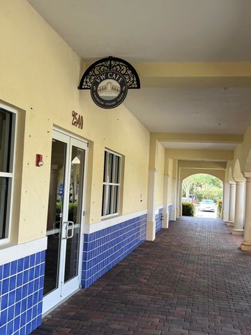 2824 Rio Claro Drive N, Wellington, FL 33414