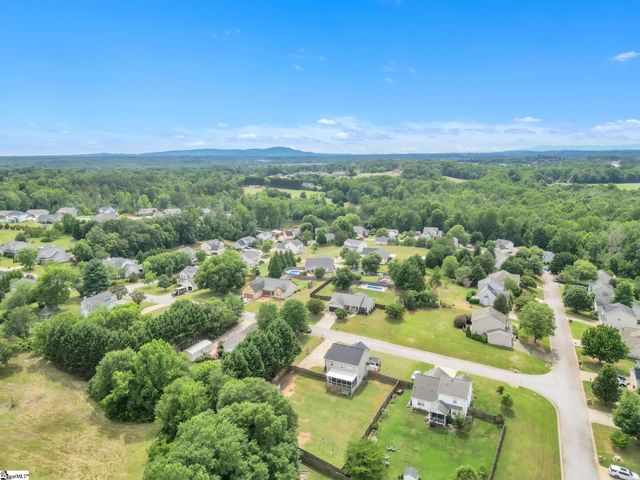 112 Rustcraft Drive, Greer, SC 29651