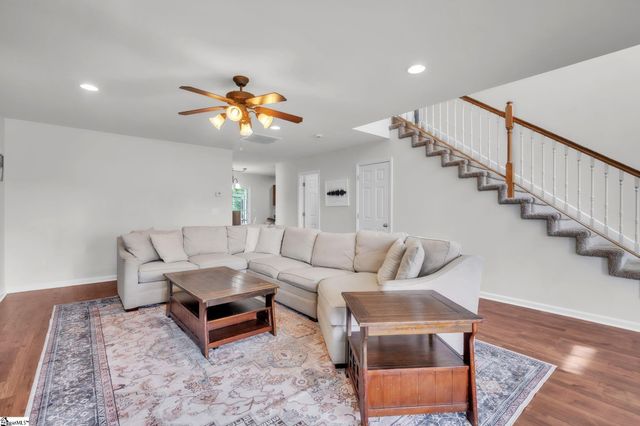 112 Rustcraft Drive, Greer, SC 29651
