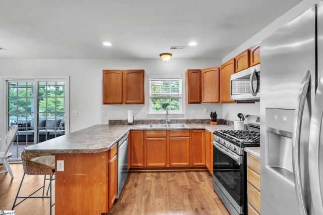 112 Rustcraft Drive, Greer, SC 29651
