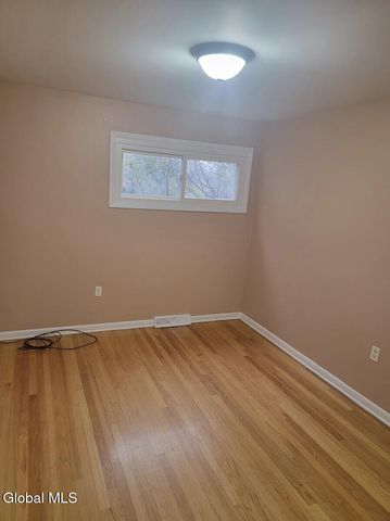 15 Prospect Terrace, Albany, NY 12208