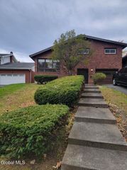 15 Prospect Terrace, Albany, NY 12208