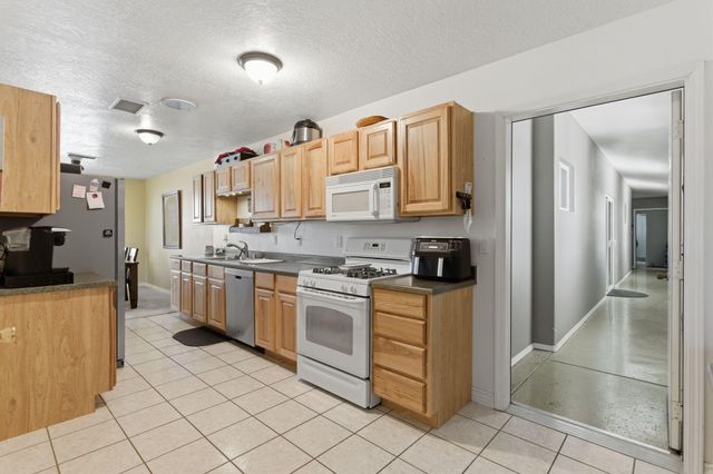 17 Ursula Drive, Belen, NM 87002