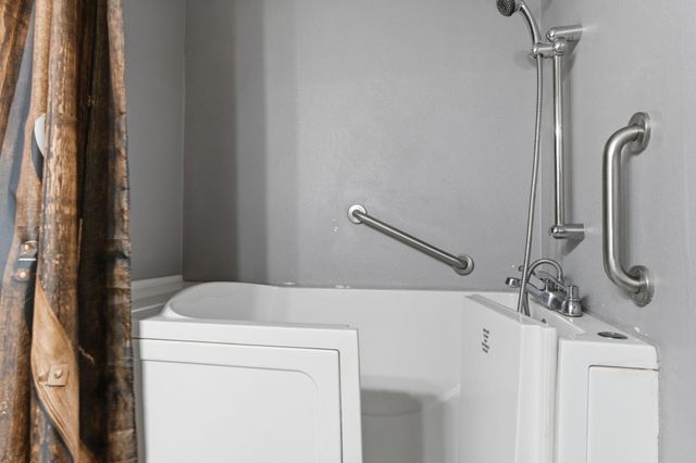 17 Ursula Drive, Belen, NM 87002