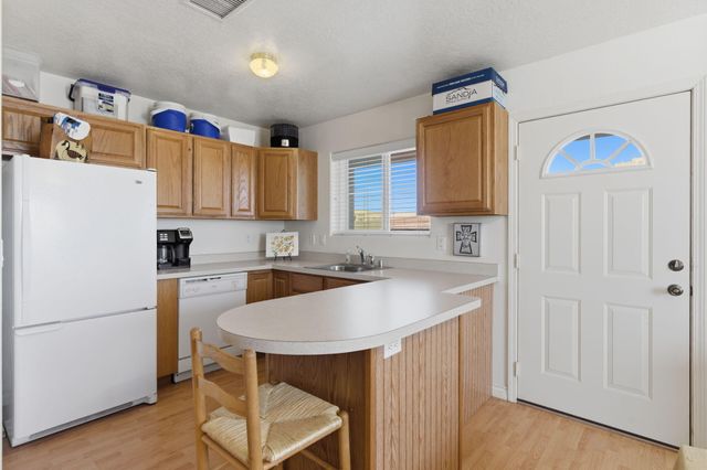 17 Ursula Drive, Belen, NM 87002