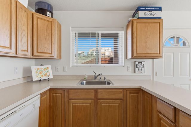 17 Ursula Drive, Belen, NM 87002