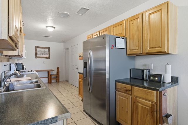 17 Ursula Drive, Belen, NM 87002