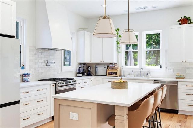 796 Beechwood Avenue SW, Atlanta, GA 30310