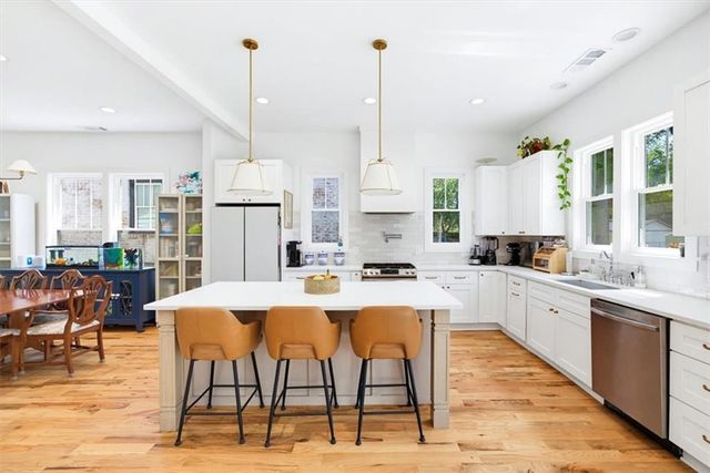 796 Beechwood Avenue SW, Atlanta, GA 30310