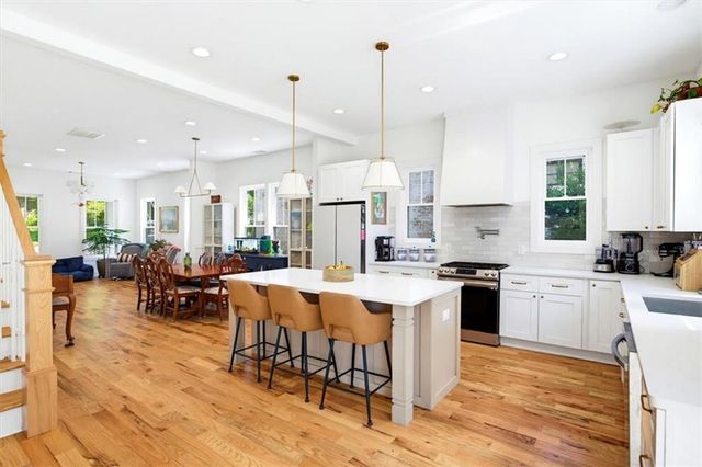 796 Beechwood Avenue SW, Atlanta, GA 30310