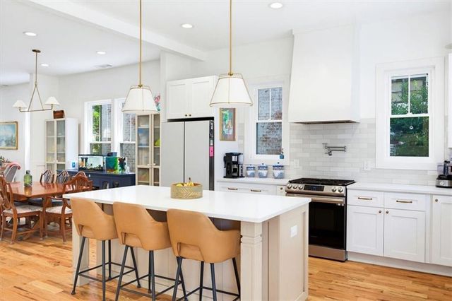 796 Beechwood Avenue SW, Atlanta, GA 30310