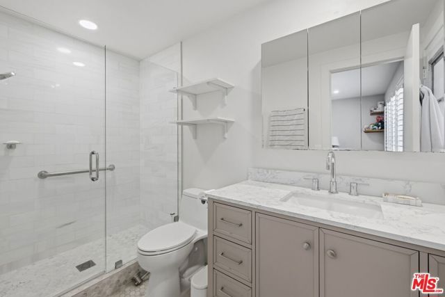 6206 Hesperia Avenue, Los Angeles, CA 91316