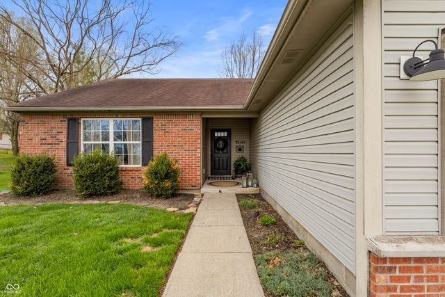 434 Driftwood Court, Franklin, IN 46131