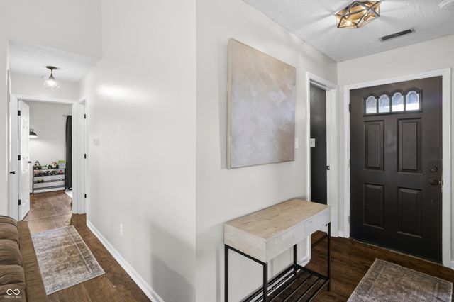 434 Driftwood Court, Franklin, IN 46131